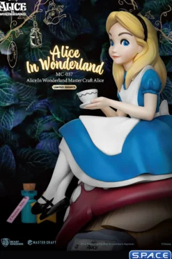 Alice Master Craft Statue