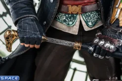 Animus Jacob & Evie Frye Statue