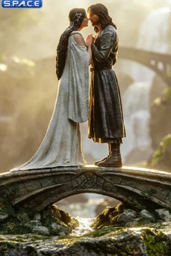 Aragorn and Arwen Mini-Statue