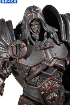 Arthas Statue
