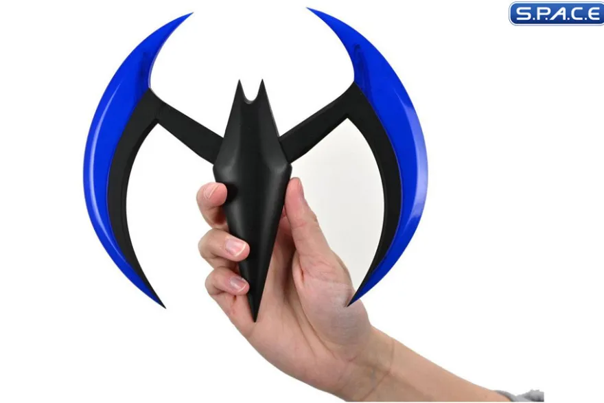1:1 Batarang Life-Size Replica