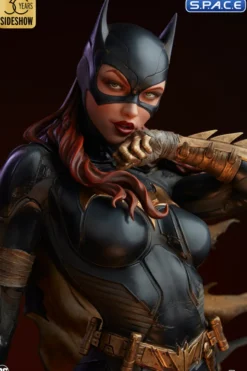 Batgirl Premium Format Figure