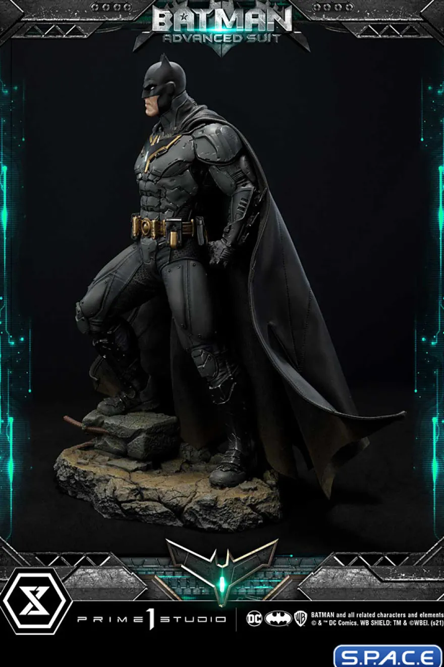 Batman Advanced Suit by Josh Nizzi Ultimate Museum Masterline Statue