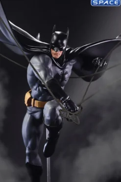 Batman Designer Series Statue by Dan Mora