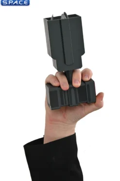 1:1 Batman Grapnel Launcher Life-Size Replica