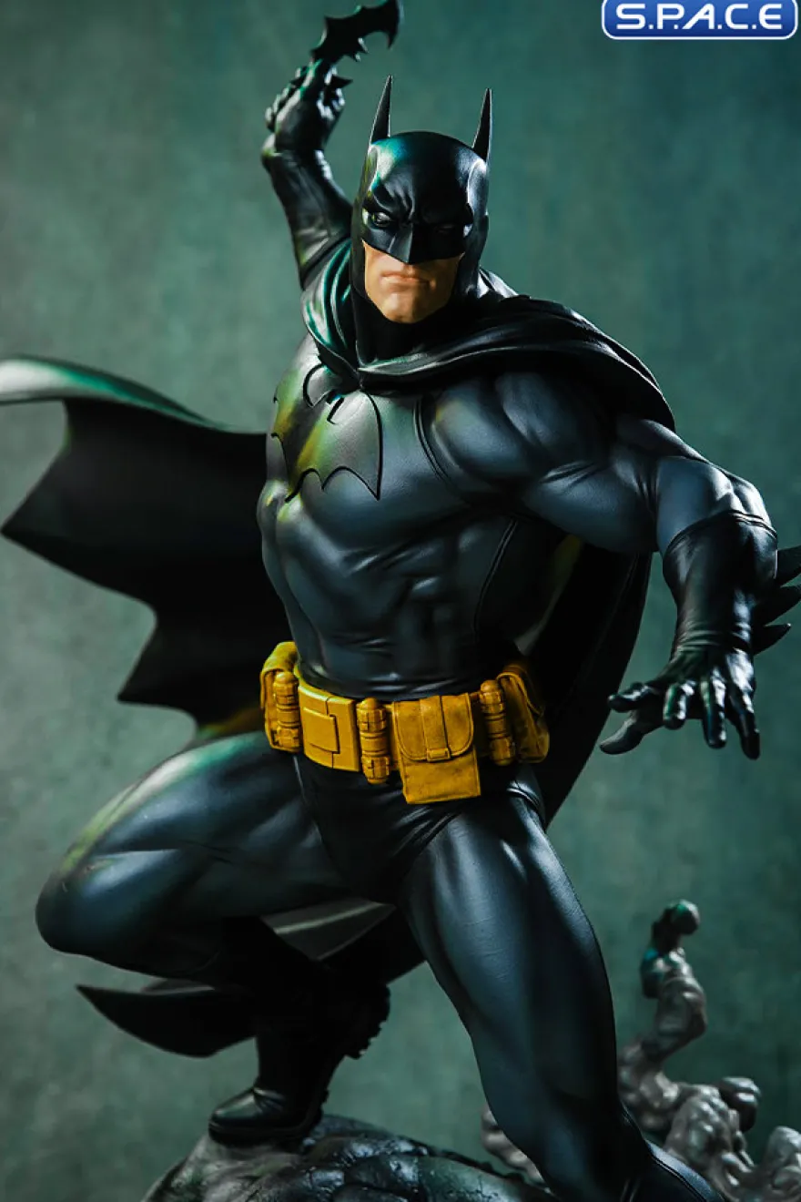 Batman Maquette - Black and Gray Edition