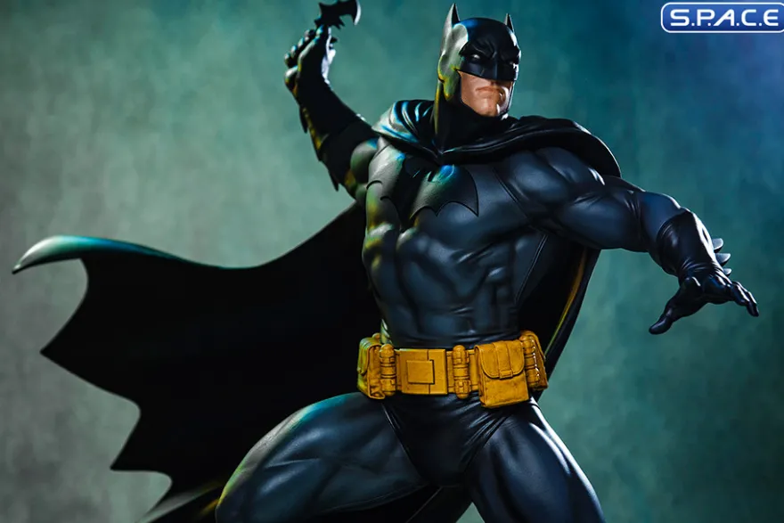 Batman Maquette - Black and Gray Edition