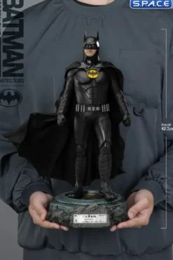Batman Modern Suit Master Craft Statue