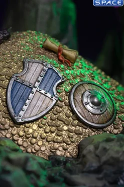 Beholder Icons Statue