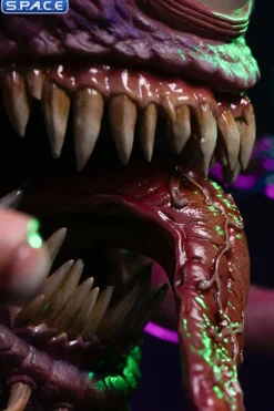 Beholder Icons Statue