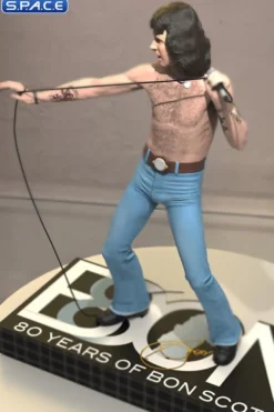 Bon Scott Rock Iconz Statue - Version 3