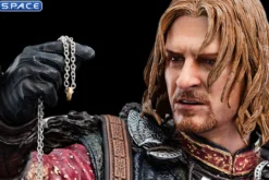 Boromir Statue