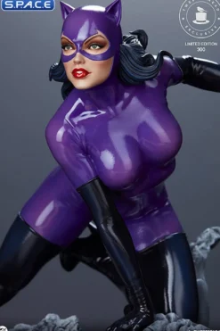 Catwoman Maquette - Purple Version