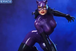 Catwoman Maquette - Purple Version