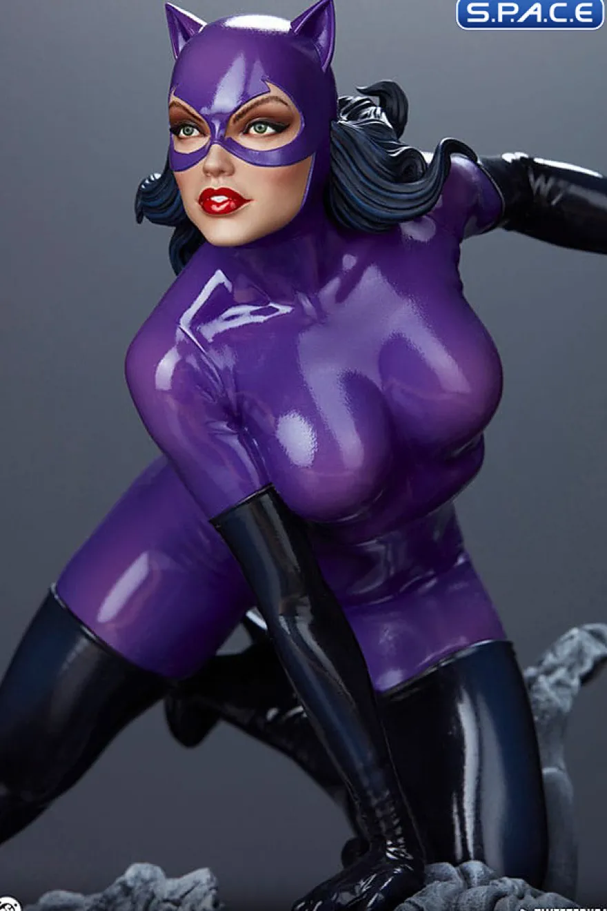 Catwoman Quarter Scale Maquette - Purple Version