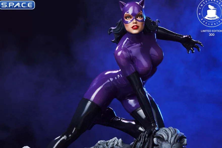 Catwoman Quarter Scale Maquette - Purple Version