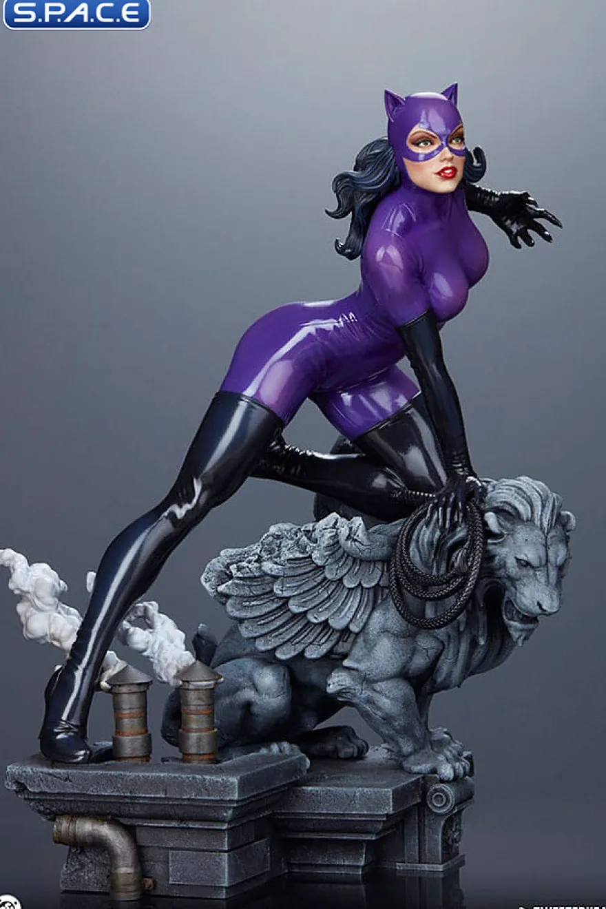 Catwoman Quarter Scale Maquette - Purple Version