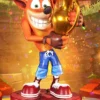 Crash »Winner« Statue