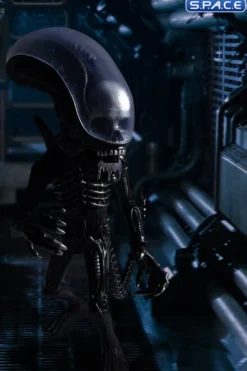 Deluxe Alien Mezco Designer Series