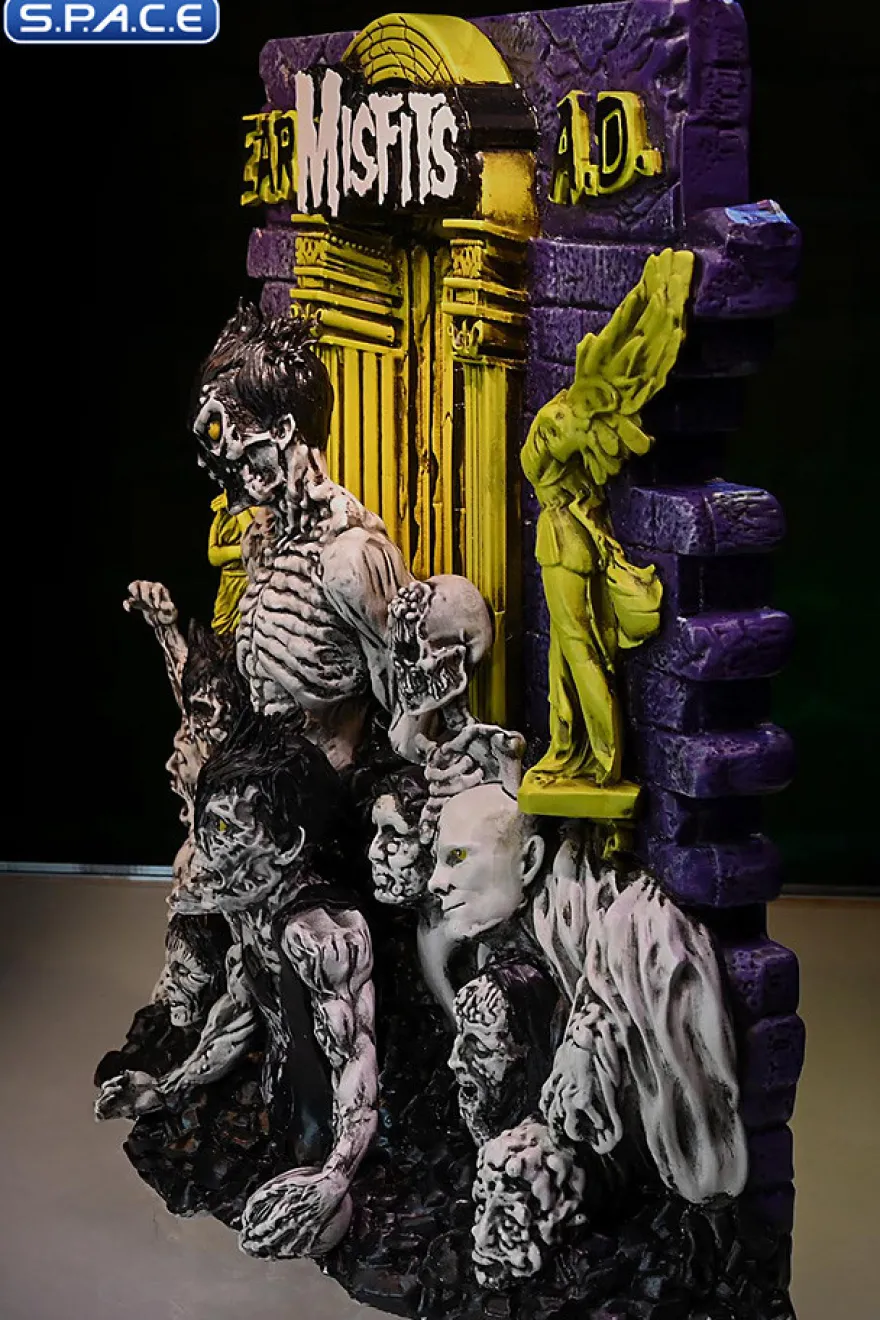 Earth A.D. 3D Vinyl Cover Statue