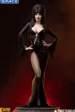 Elvira Maquette