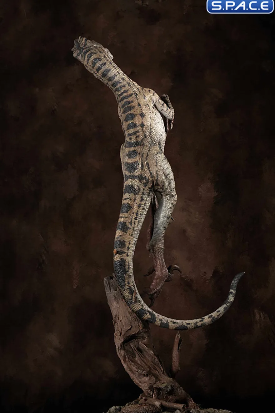 Female Velociraptor White Queen Maquette