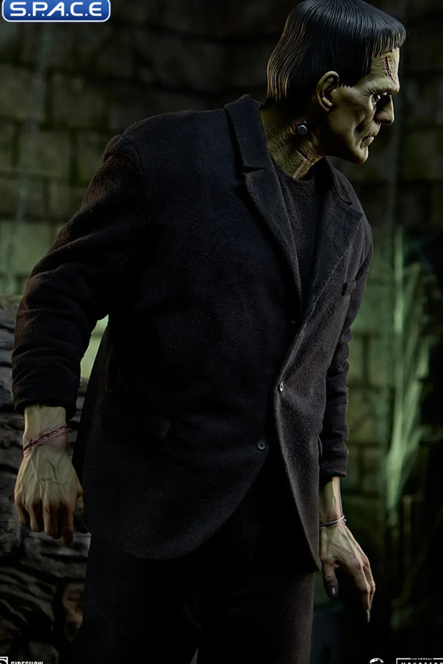 Frankenstein's Monster Premium Format Figure - Mixed Media Version