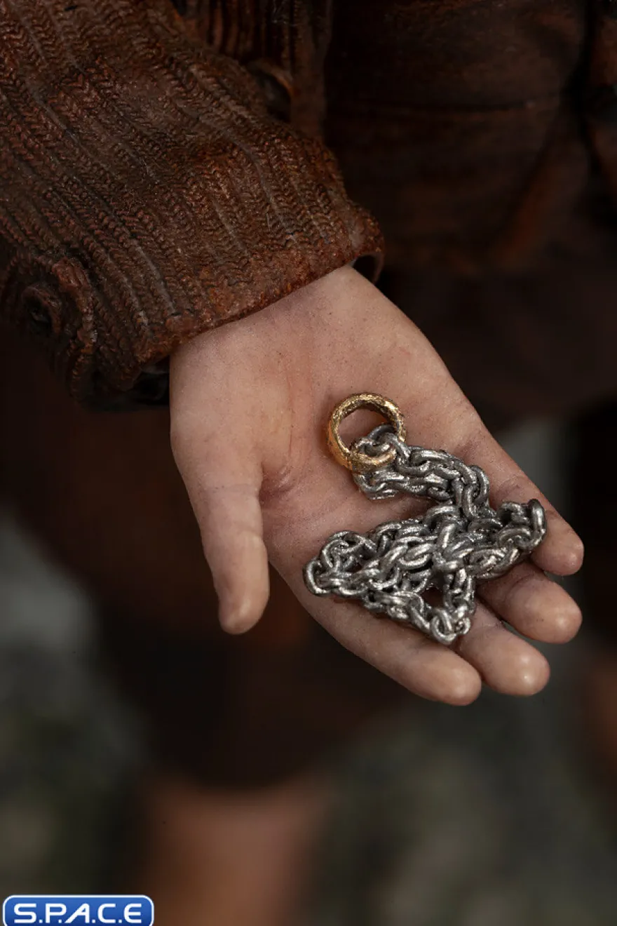 Frodo Baggins »Ringbearer« Statue