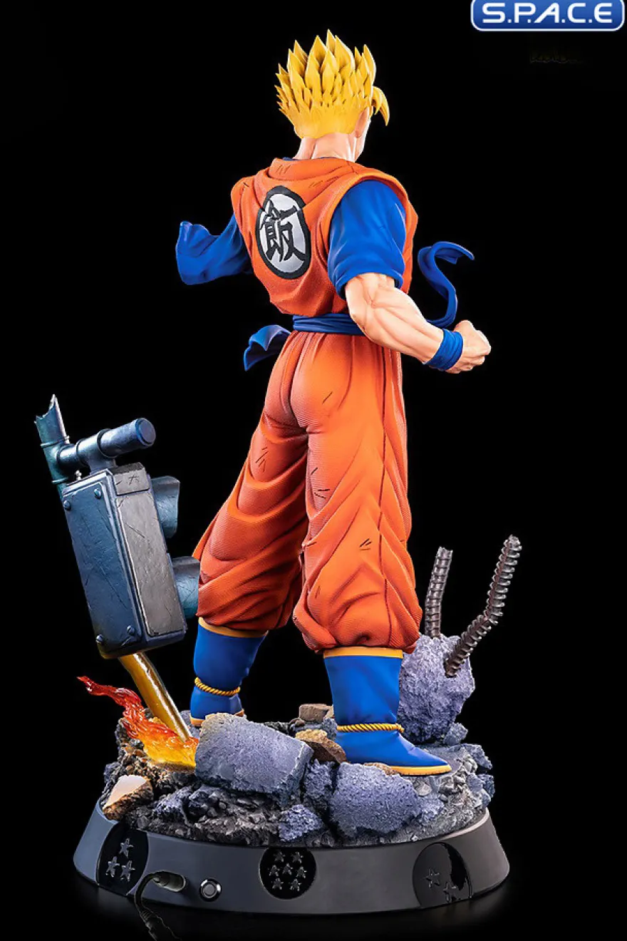 Future Gohan Movie Collection Statue