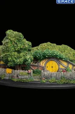 25 Gandalf's Cutting Hobbit Hole
