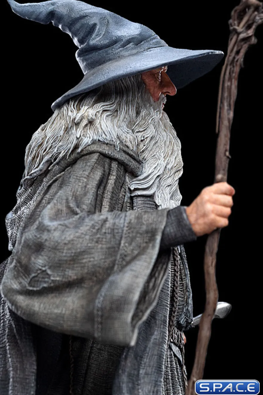 Gandalf the Grey Pilgrim Statue
