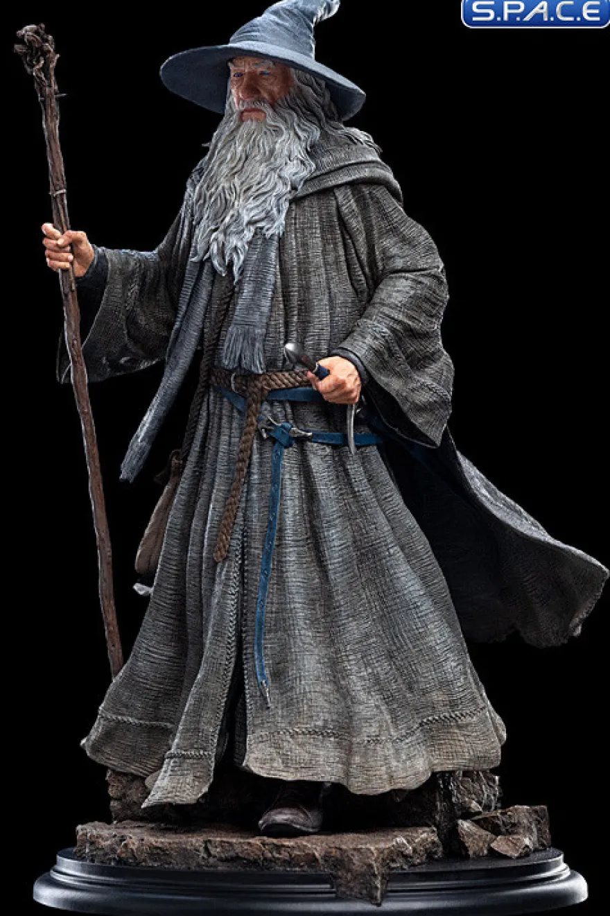 Gandalf the Grey Pilgrim Statue
