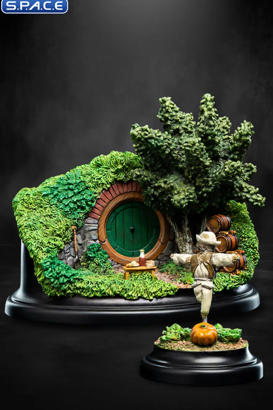 15 Gardens Smial Hobbit Hole