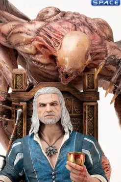 Geralt & Detlaff Statue