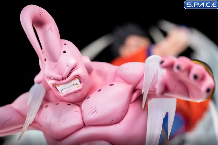 Gohan vs. Buu HQS Statue
