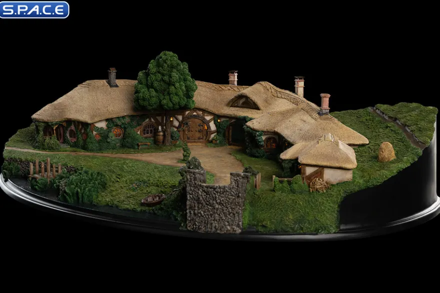 Green Dragon Inn Environment