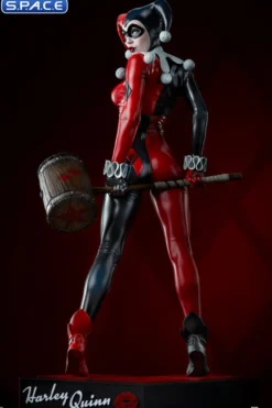 Harley Quinn Premium Format Figure
