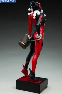 Harley Quinn Premium Format Figure