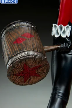 Harley Quinn Premium Format Figure