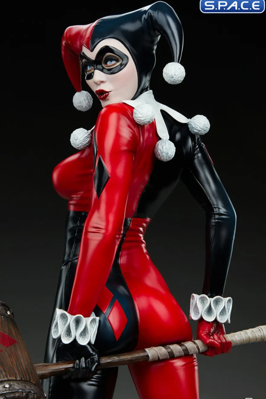 Harley Quinn Premium Format Figure