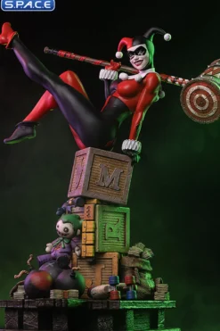 Harley Quinn Quarter Scale Maquette