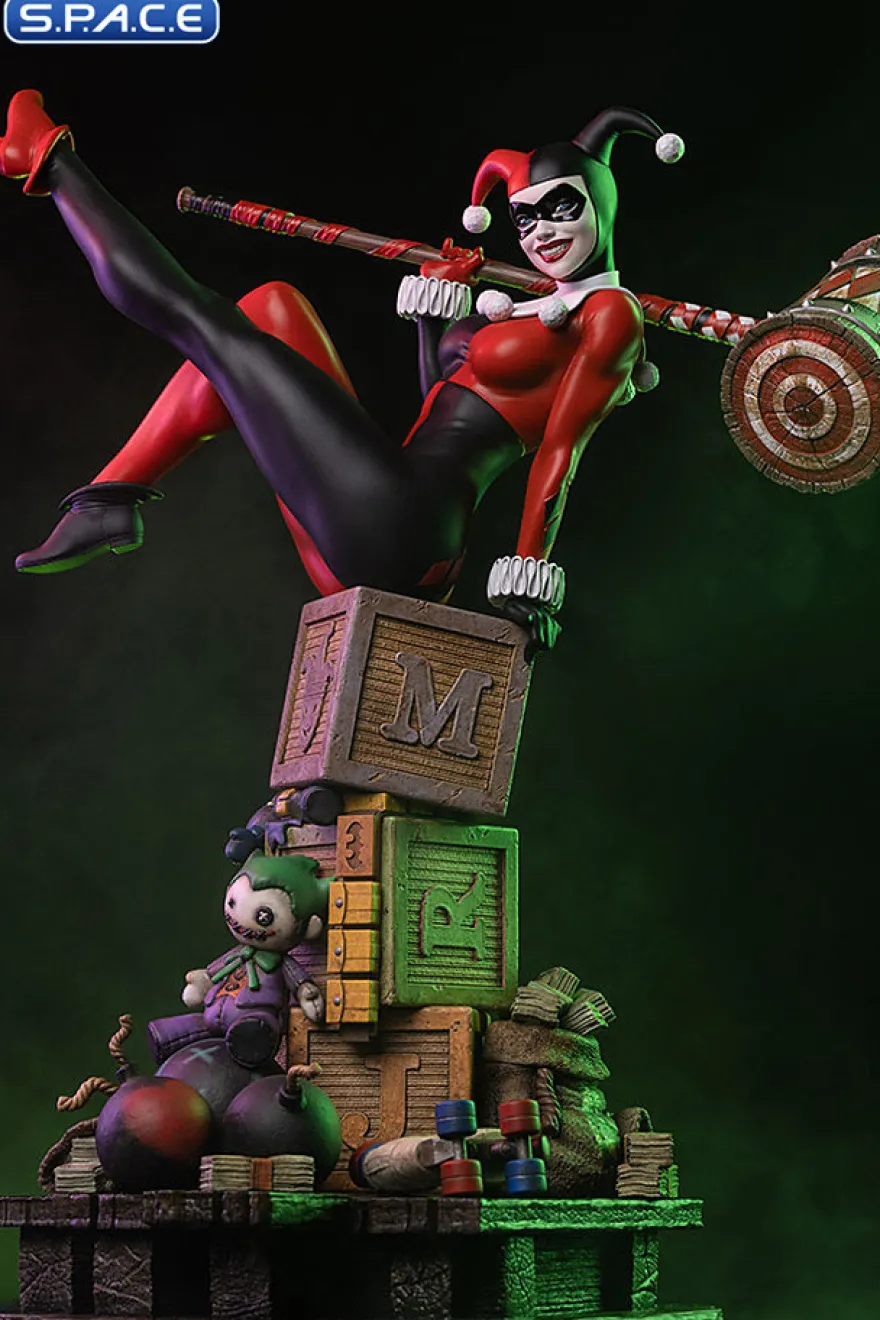 Harley Quinn Quarter Scale Maquette