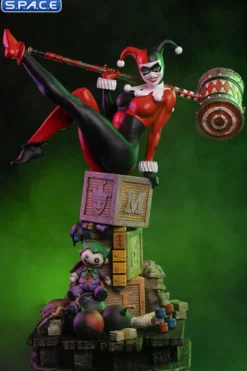 Harley Quinn Quarter Scale Maquette