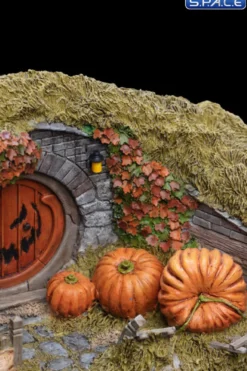 16 Hill Lane Hobbit Hole