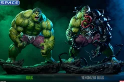 Hulk Premium Format Figure