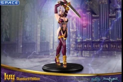 Ivy Statue