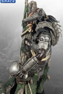 Jungle Hunter Predator Statue
