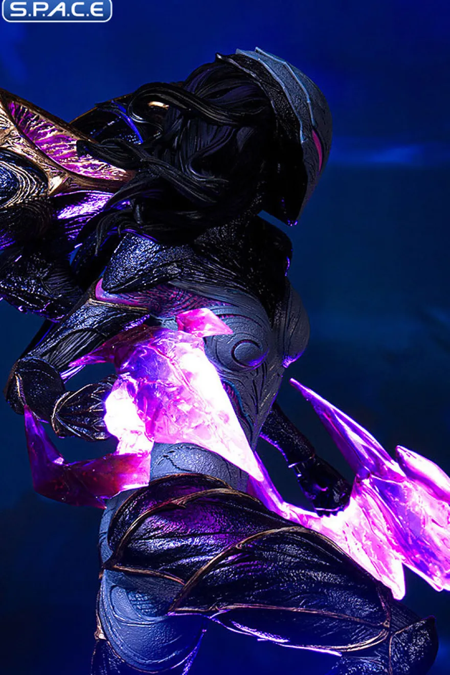 Kai'Sa Statue
