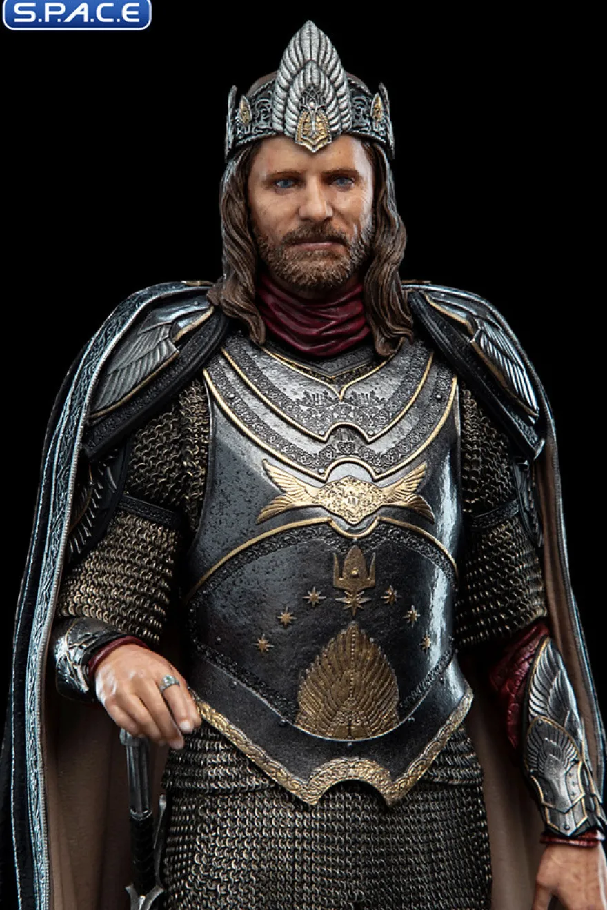 King Aragorn Statue