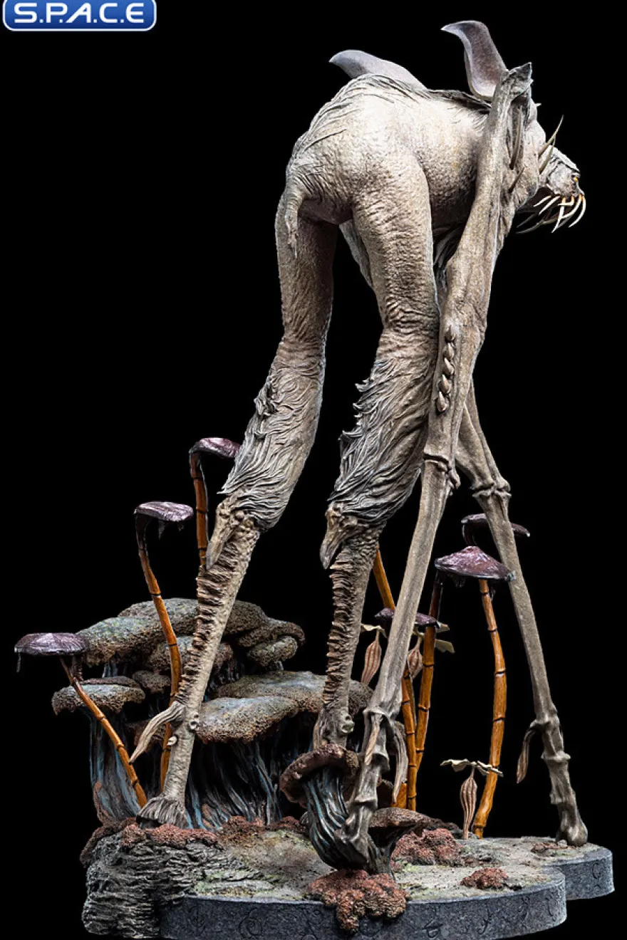 Landstrider Statue